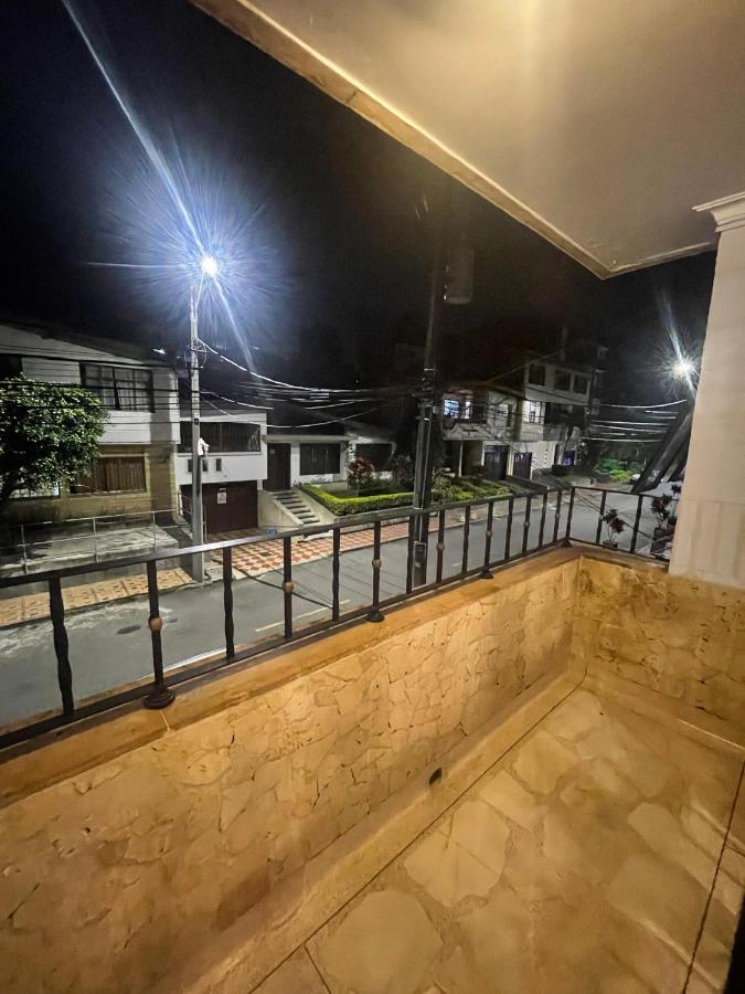 Homestay Habitacion Privada Y Comoda -laureles 5 Medellin